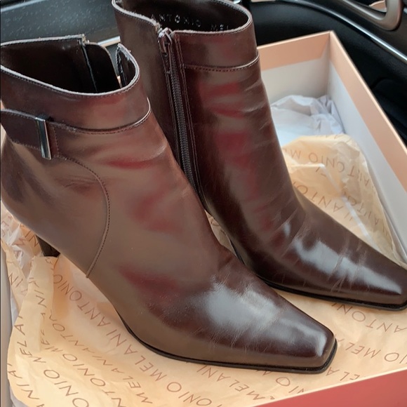ANTONIO MELANI Shoes - Antonio Melani Cynthia heeled boots. EUC